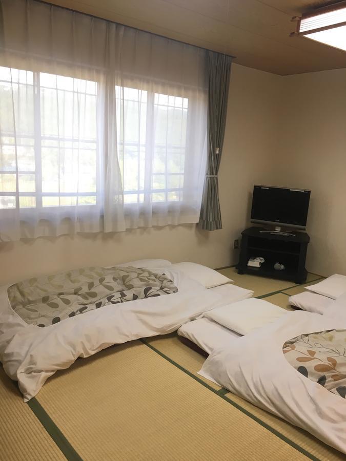 גוטמבה Business Hotel Kanekura מראה חיצוני תמונה